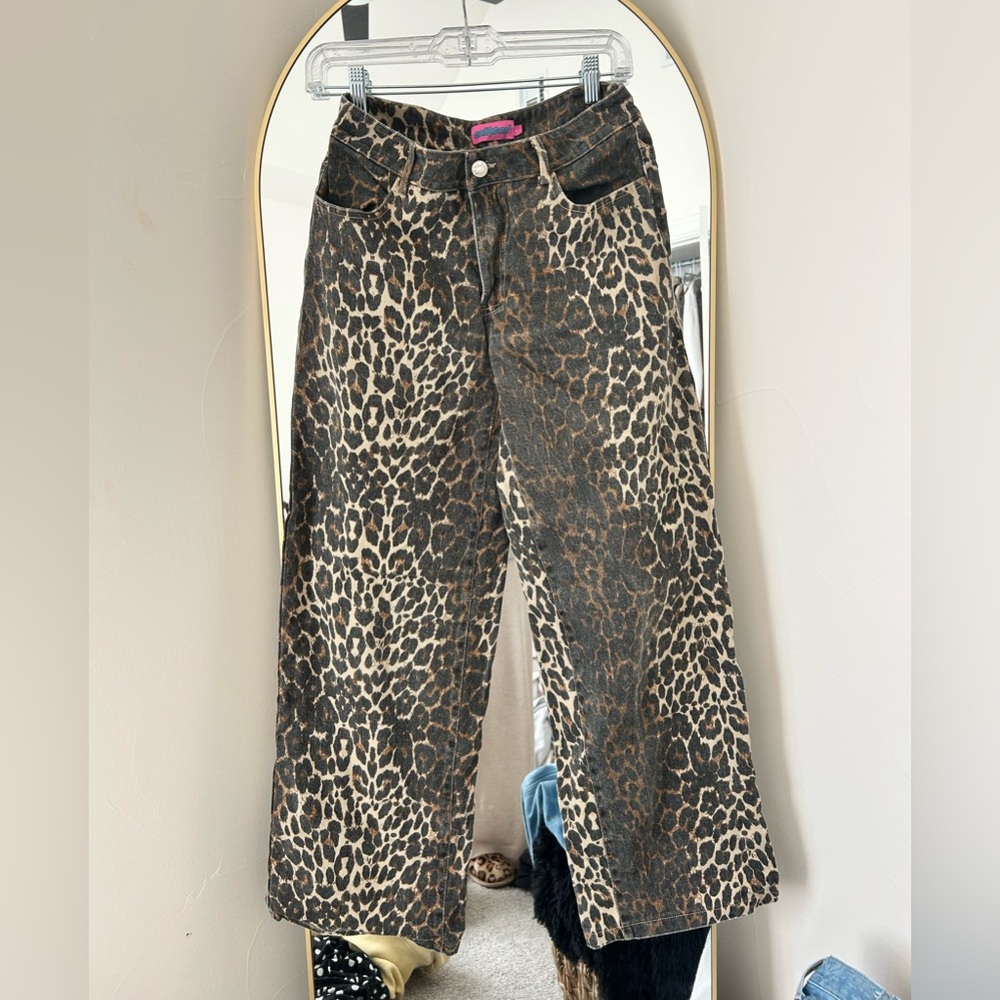 Edikted Cheetah Print Women Jeans